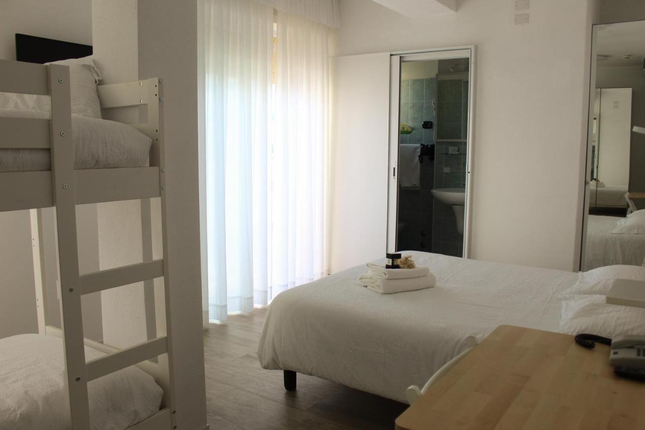 Hotel Venezuela Lido di Jesolo Luaran gambar