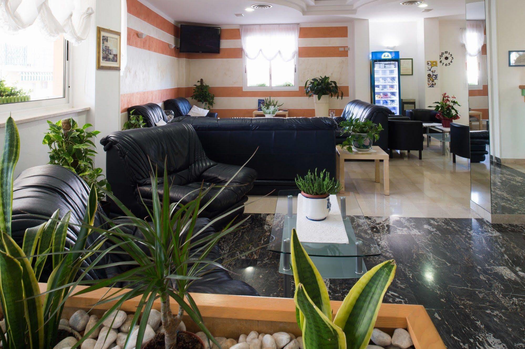 Hotel Venezuela Lido di Jesolo Luaran gambar