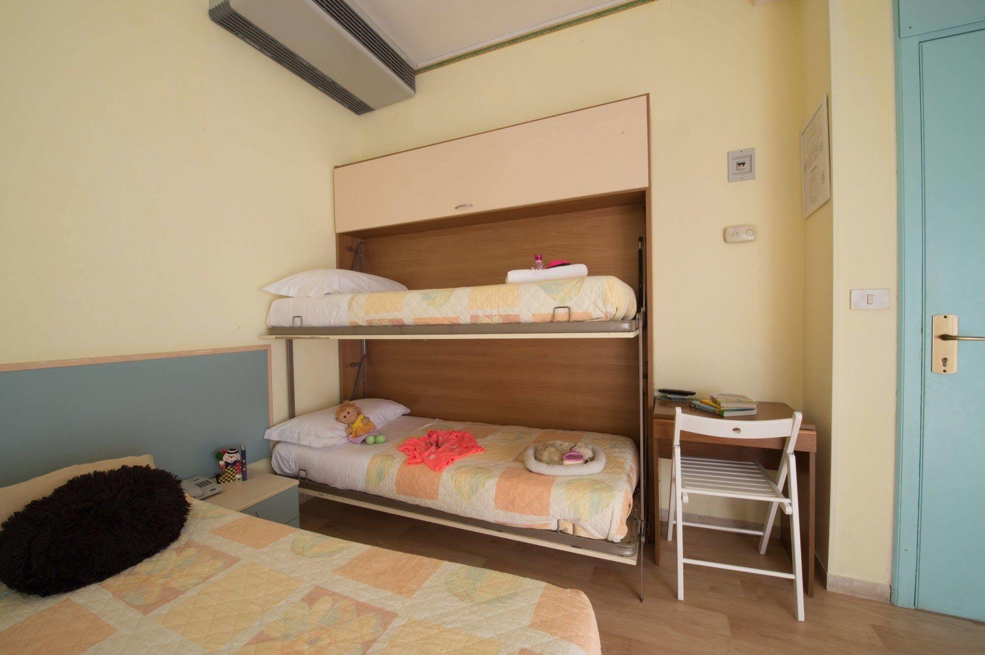 Hotel Venezuela Lido di Jesolo Luaran gambar