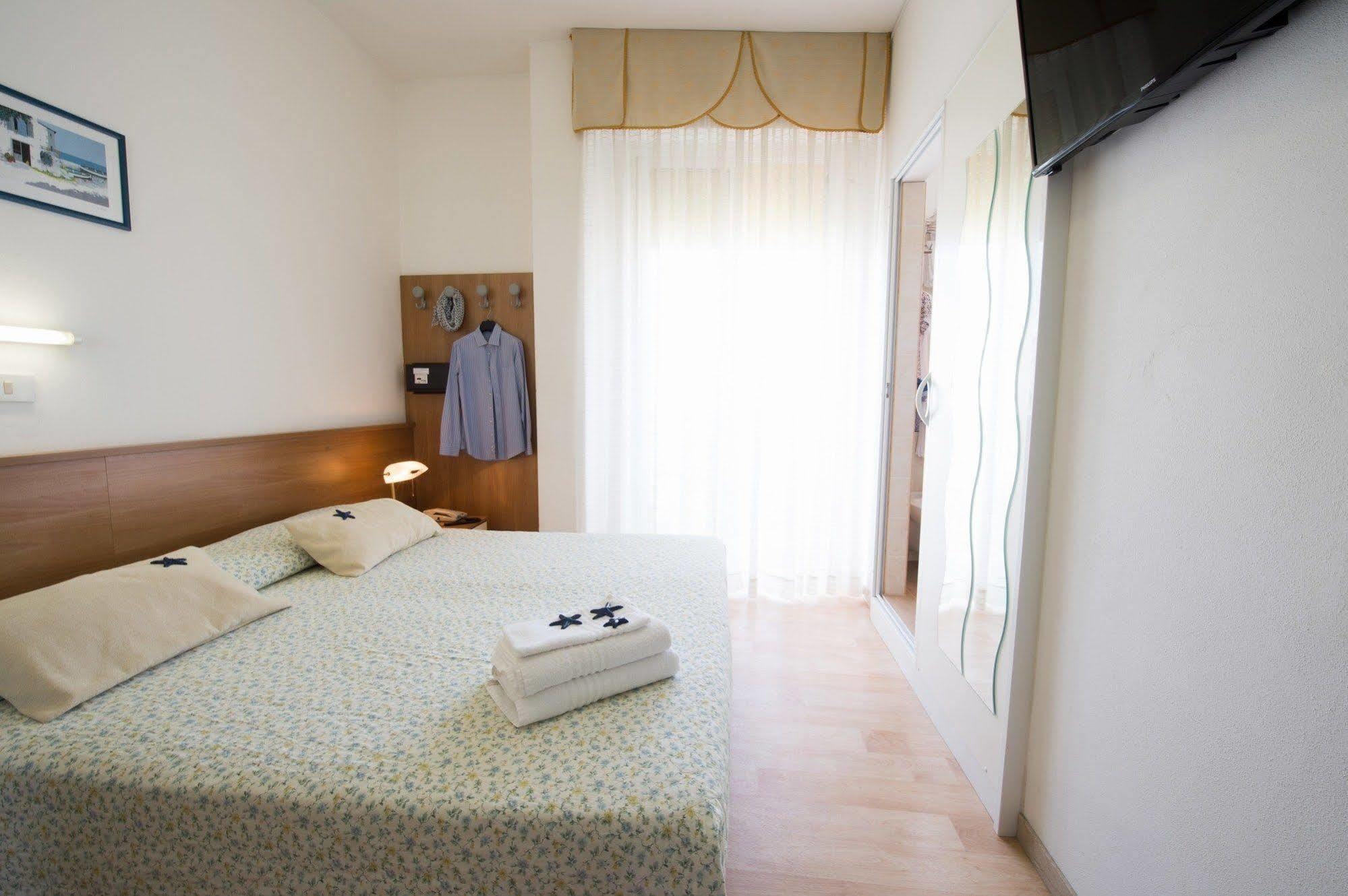 Hotel Venezuela Lido di Jesolo Luaran gambar